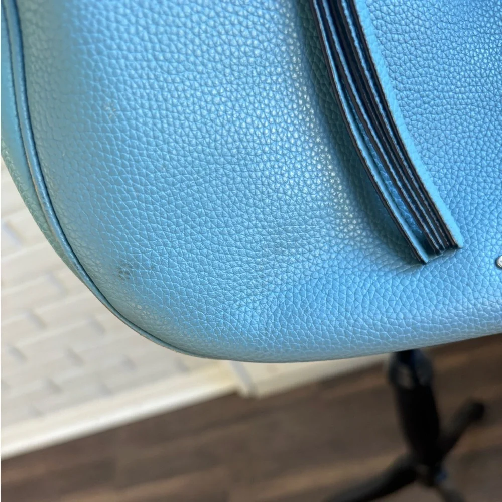 Coach Leather Sutton Hobo Shoulder Bag blue boho timeless versatile classic chic